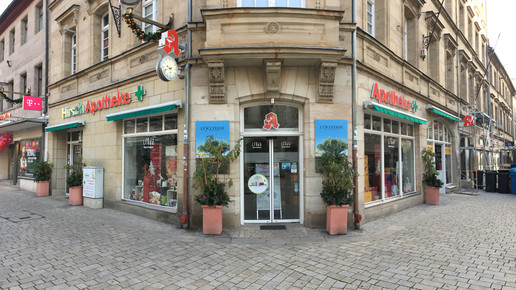 weihnachtsdeko Hirsch Apotheke Fuerth1 aa