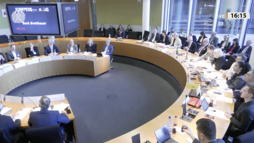 Gesundheitsausschuss: Schlagabtausch zur Apothekenreform