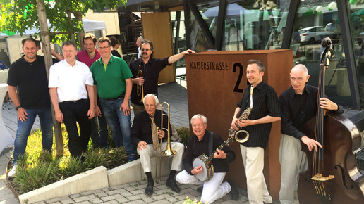 Adler-Apotheke Waldbroel Baustellenfest02 Adler-Apotheke