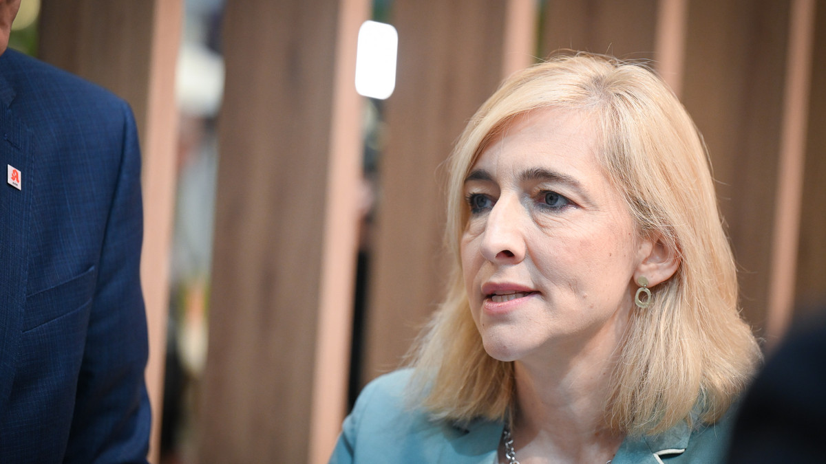 Kabinett-Erst-Apotheken-dann-Notfallreform