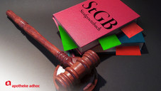 Jeder Paragraf eine Waffe