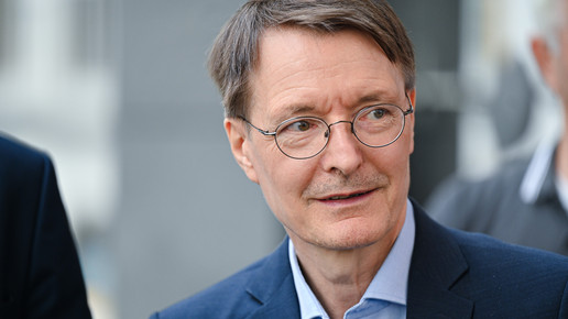 Lauterbach: GKV-Finanzstabilisierungsgesetz erfolgreich