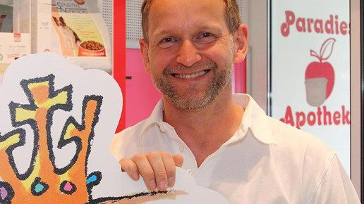 paradiesapo dirkvongehr paradiesapo