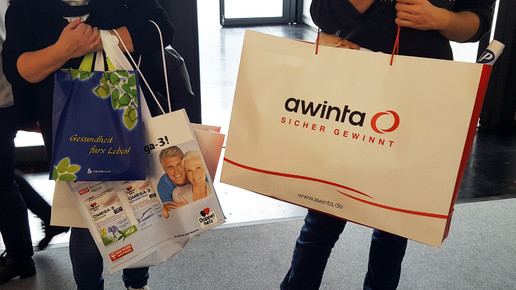 expo2016 tueten besucher12 aa