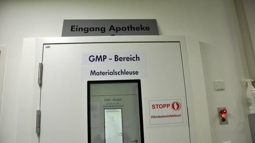 khapoleipzig materialschleuse aa