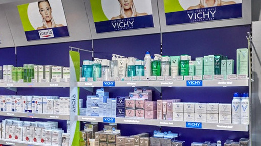 Easy-Apotheke easybeauty Auslage02 Easy-Apotheke Holding