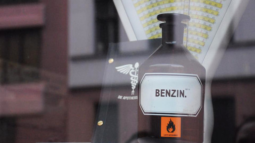 apotheken-bar berlin apothekerflasche apotheken-bar