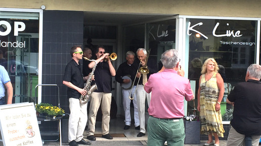 Adler-Apotheke Waldbroel Baustellenfest03 Adler-Apotheke