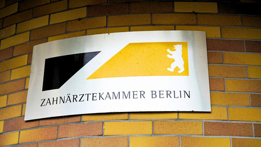 Zahnärzte-Versorgungswerk: Ermittlungen und Schadenersatz