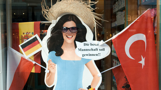 eczane-apo2 emschaufenster aa