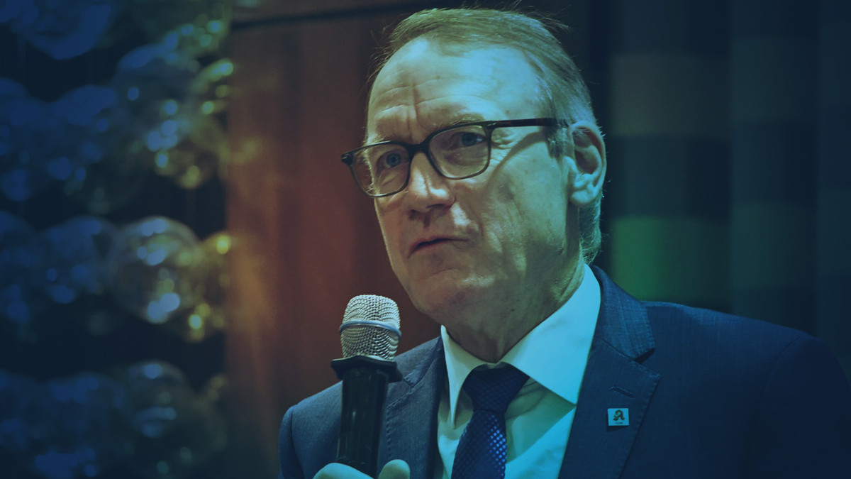 Schadenersatz-f-r-DocMorris-XL-Anh-rung-zur-Apothekenreform-Preis-hofft-auf-Warken-Sparpaket