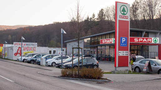 Aussen 1 Mauerbach-Apotheke