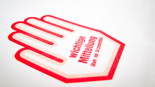 Foto: Ausdruck eines Rote-Hand-Briefs, zu sehen ist das offizielle Logo.