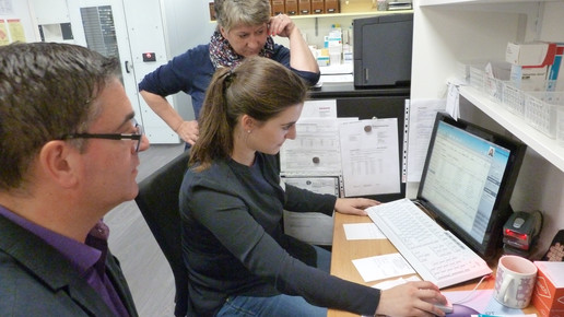 Herbert Zimmermanns Apothekerinnen Kornelia und Katharina Steeger pharmaprivat