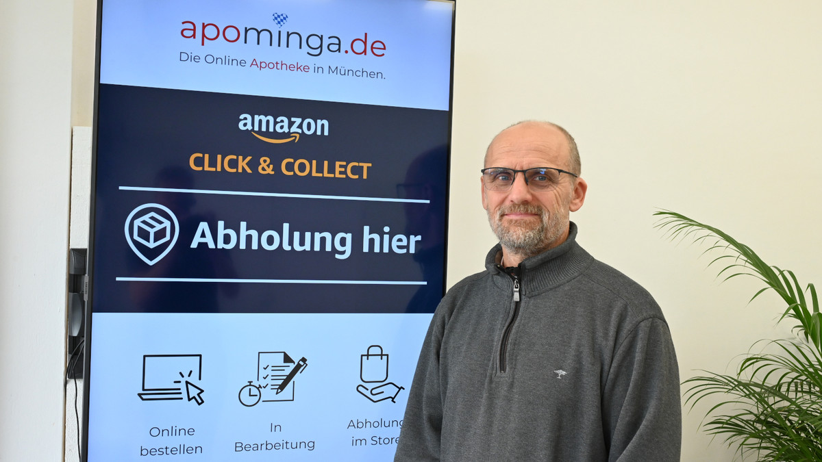 BLUPARK Kosmetiktasche 'Apotheke Degree Loading' – Geschenk Für Apotheker-Absolventen, 23,5x17 Cm, Polyester