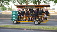 Großhändler kommen mit Bierbike