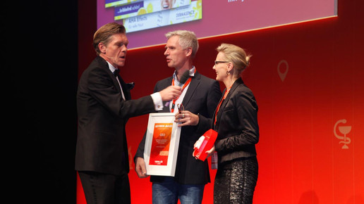 vision a17 awards dermasence aa sk va 0133