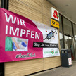 Junge Menschen wollen Apotheke vor Ort