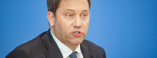 Fixum nicht im Kabinett Lars Klingbeil spricht