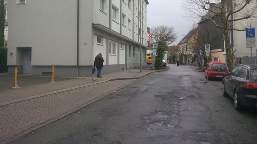 Straussen-apo 10 Straussen-Apotheke