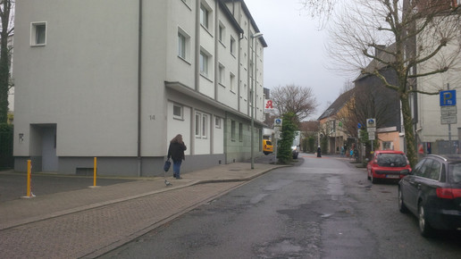 Straussen-apo 10 Straussen-Apotheke