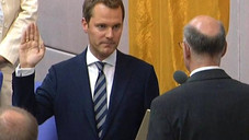 Bahr schwört Amtseid