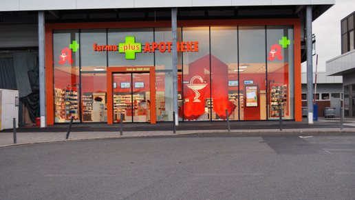farmaplus-ruhrpark-2-farmaplusapothekeimruhrpark