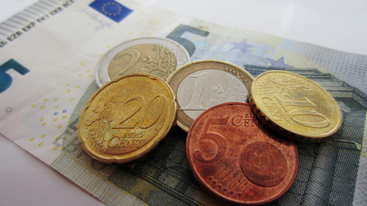 euro geld 835 honorar