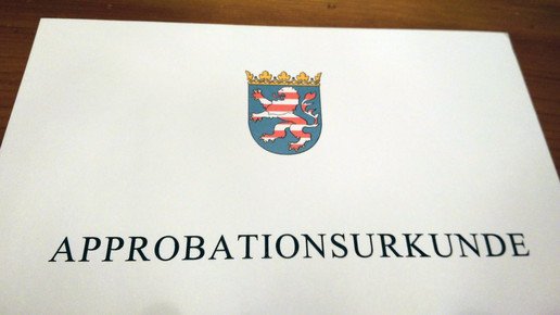 Approbation: Apothekerin wartet seit einem Jahr