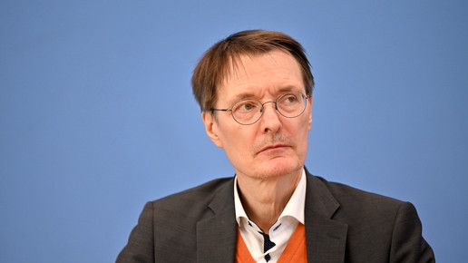 Lauterbach: Kampagne für digitale Patientenakte