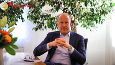 Landrat: Video-Appell an Apotheken