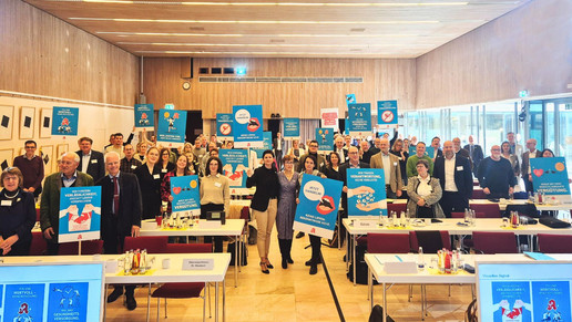 Plakataktion der Delegiertenversammlung der Bayrischen Landesapothekerkammer