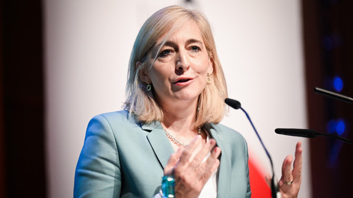 Gesundheitsministerin Nina Warken beim DAT