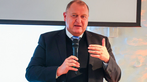 „Das ist so bekloppt, das ist Realsatire“