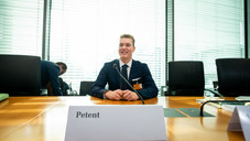 Bühler im Petitionsausschuss