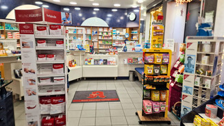 Mit Erpresserbrief: Apotheke gehackt Foto: Die Offizin der Laurentius-Apotheke Lindenstraße Mönchengladbach