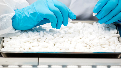Pillenproduktion in Fabrik