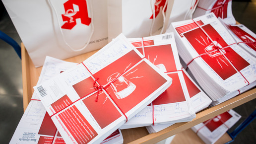 ABDA uebergabeunterschriften04 domma