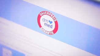 dm-med wirbt mit Dauerpreisgarantie