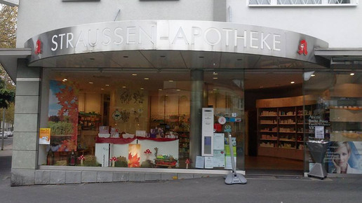 Straussen-Apo aussen 4 Straussen-Apo