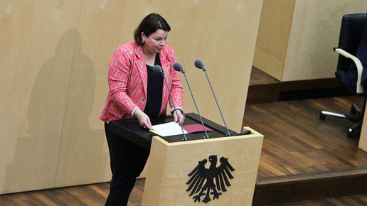 Stefanie Drese spricht im Bundesrat