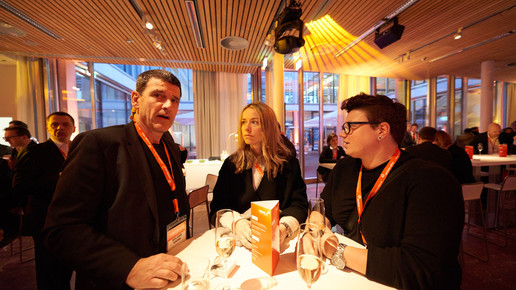 VISION A Harry Weber 135