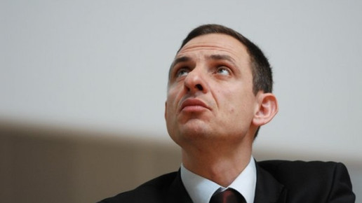 0001-1310570061 11833