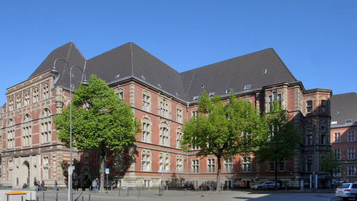 verwaltungsgericht koeln paimondspekking-wiki-CC BY-SA 3 0