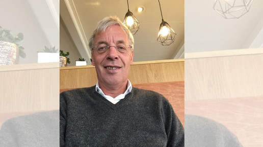 Apotheker Gerben Klein Nulent lächelt. Mehr dazu im Artikel.