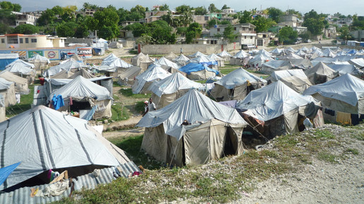 Zeltstadt haiti aog Antje Neubert