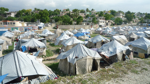 Zeltstadt haiti aog Antje Neubert