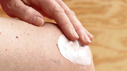 Knie-Arthrose: Anders gehen hilft wie rezeptfreie Schmerzmittel