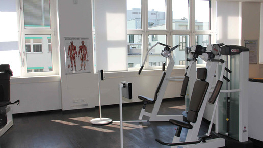 bayer fitnesscenter geraete3 bayer