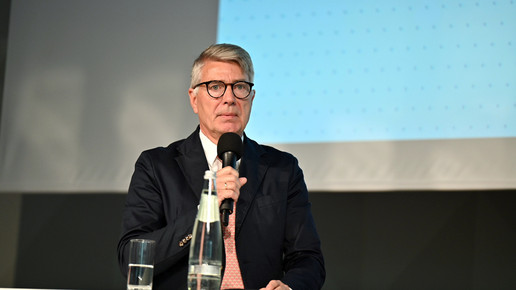 Han Steutel auf Bühne